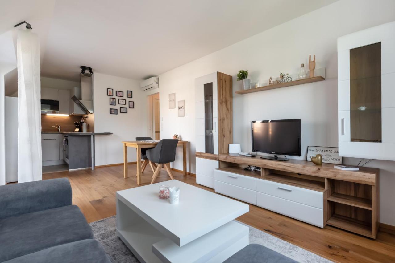 Gruene Ruhelage, 20 Minuten Ins Zentrum Und Parkgarage Viena Exterior foto