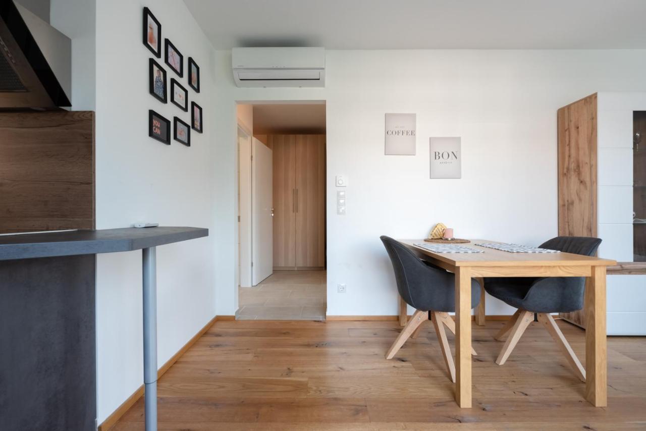 Gruene Ruhelage, 20 Minuten Ins Zentrum Und Parkgarage Viena Exterior foto